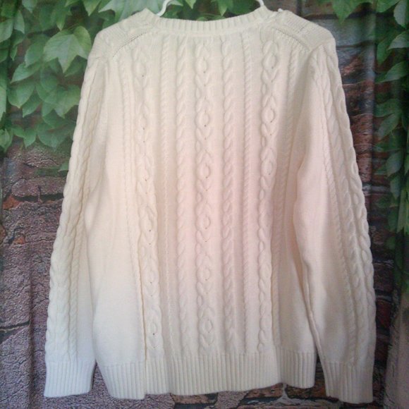 Chunky Knit Crew Neck Sweater - Picture 3 of 4